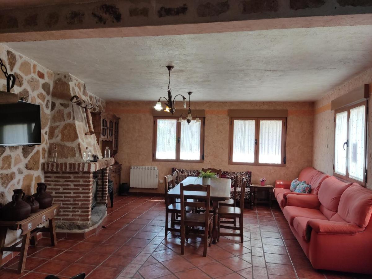 Casa Rural El Pajar Навалуэнга Экстерьер фото